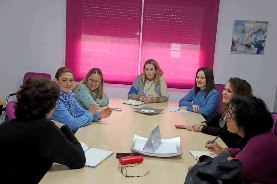 Igualdad y Cooperación se reúnen con la Plataforma Internacional de Mujeres por el Sáhara Occidental