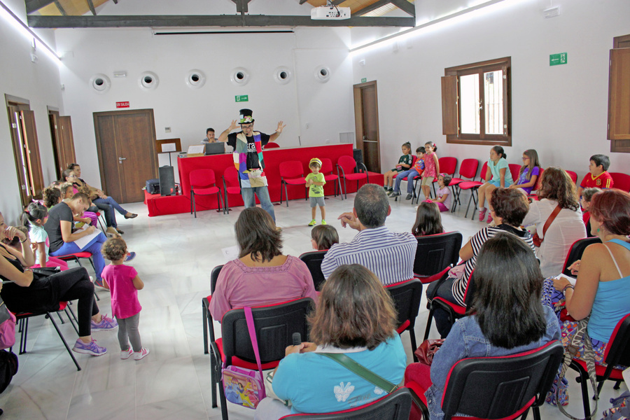 El juglar retorna a la Biblioteca Municipal de la Hacienda Santa Cruz