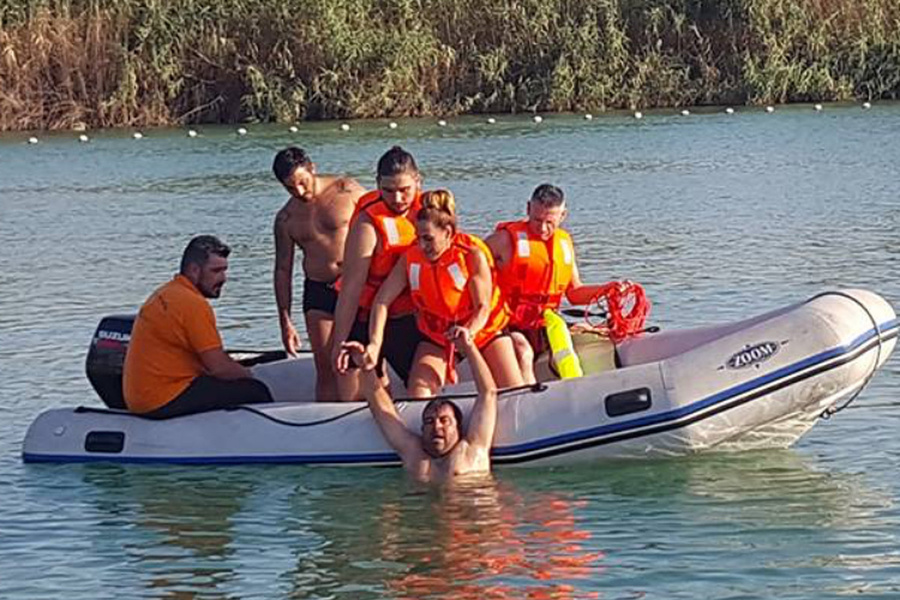 Protección Civil se forma en rescate acuático en el Parque de Las Graveras