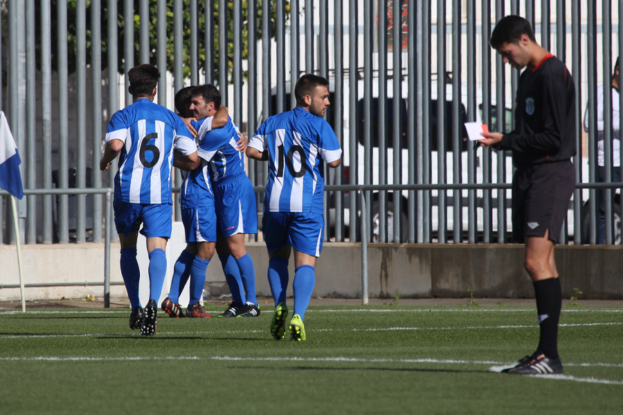 1-1: Perdona y lo paga al final