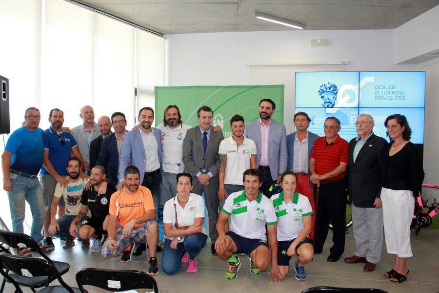 La Junta lanza en La Rinconada la campaña 'Mantén el equilibrio'