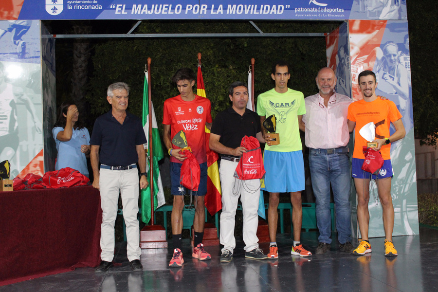 Mohamed Fadel repite en lo más alto en la X Carrera Nocturna