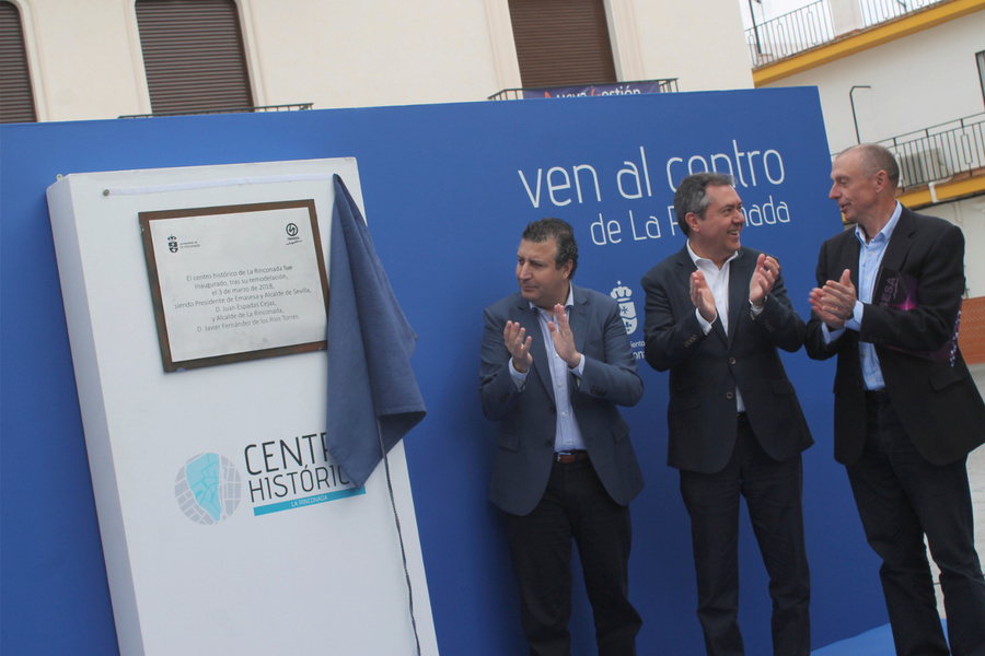 La ciudadanía de La Rinconada ya disfruta del nuevo Centro Histórico del municipio