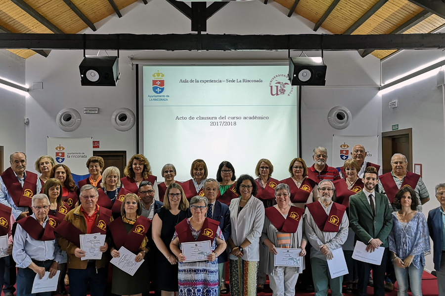 El Aula de la Experiencia clausura una nueva edición