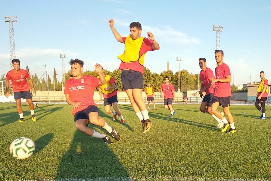El balón echa a rodar