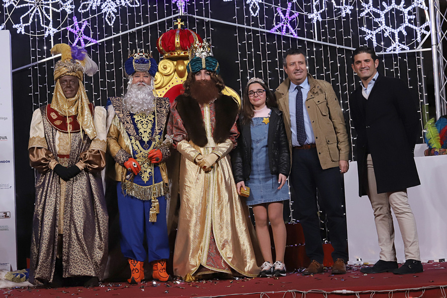La Rinconada corona a sus tres Reyes Magos y a la Estrella de la Ilusión