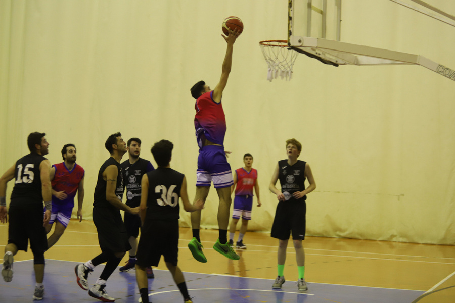 86-65: La Vega supera su récord anotador