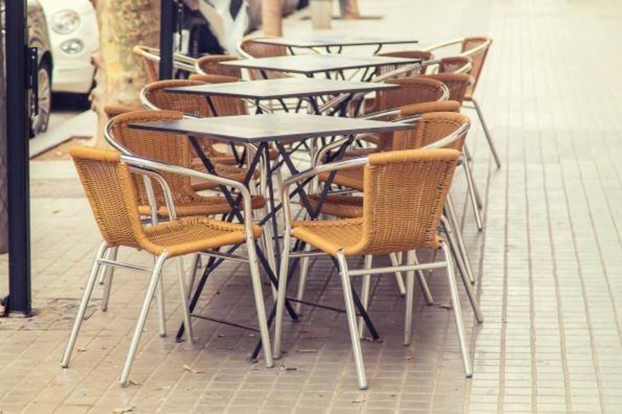 El Ayuntamiento no cobrará la tasa de veladores durante 2020