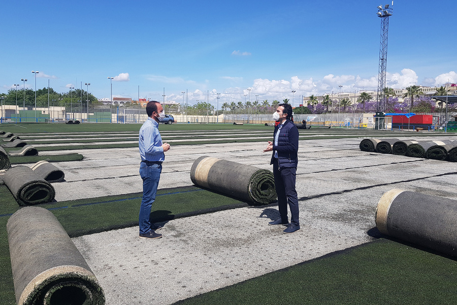 Comienzan las obras para la sustitución del césped artificial del ‘Castañita’
