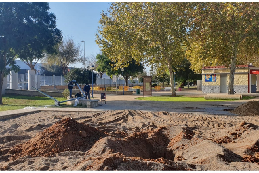 Renovación de las tres zonas de juegos infantiles del Dehesa Boyal