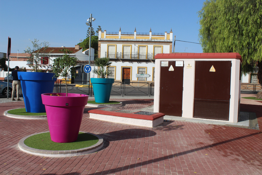 Comienzan las obras de entrada a La Rinconada por la piscina Antonio Romero ‘El Negro’