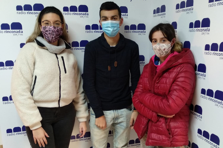 Representantes del ‘Equipo Influencers’ visitan ‘Andén 21’