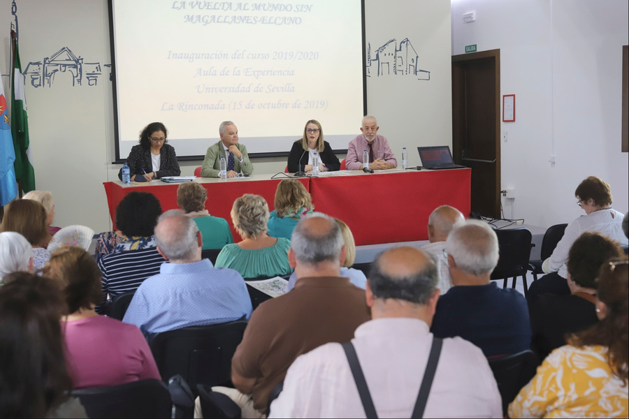 El Ayuntamiento pone en marcha un programa de Alfabetización Digital de Mayores