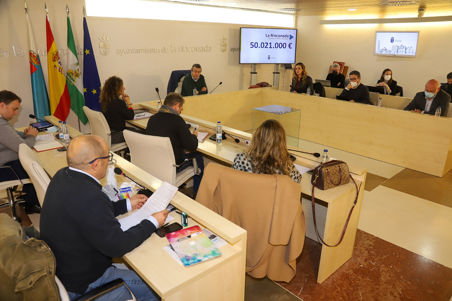 Luz verde a más de 50 millones de euros de presupuestos para 2022 con el apoyo de todos los partidos políticos