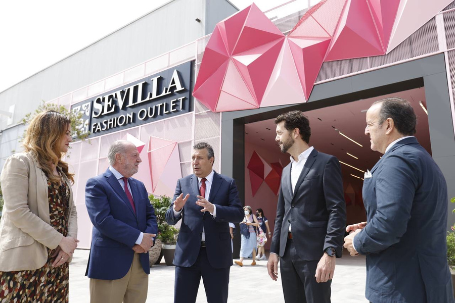 tornillo Suyo Amplia gama Comienza la ampliación de Sevilla Fashion Outlets