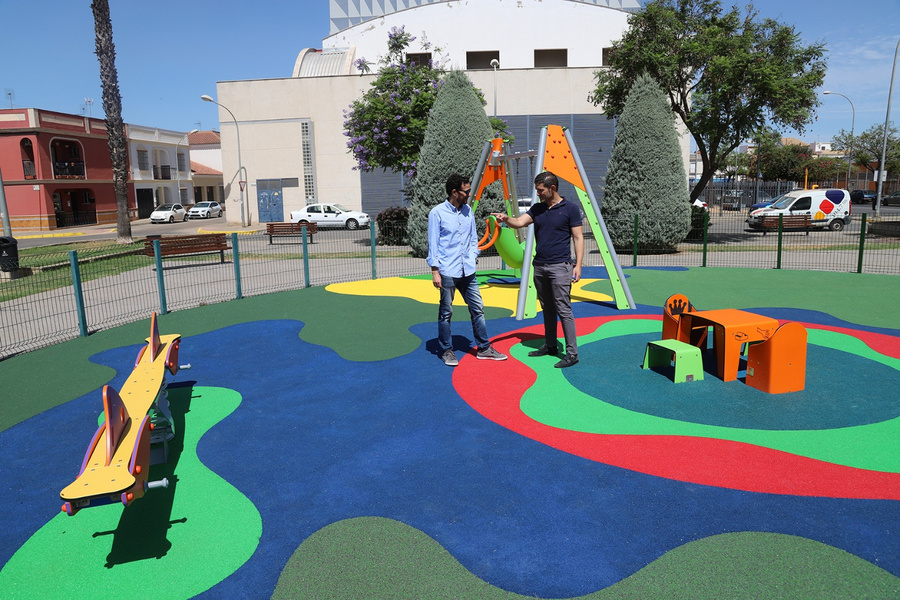 Renovación integral del parque anexo al Centro Cultural de La Villa