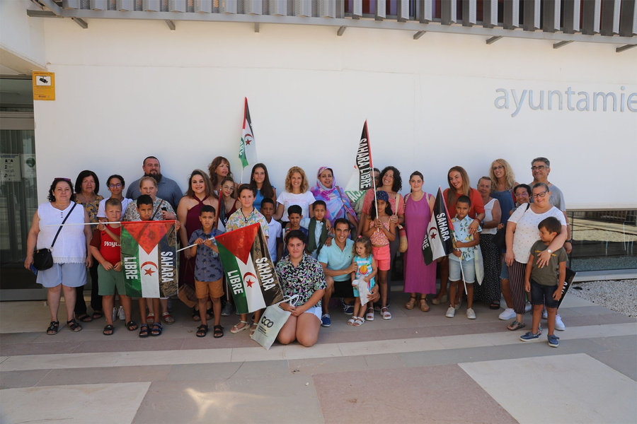 ‘Vacaciones en paz’ permite a 7 menores saharauis disfrutar del verano en La Rinconada