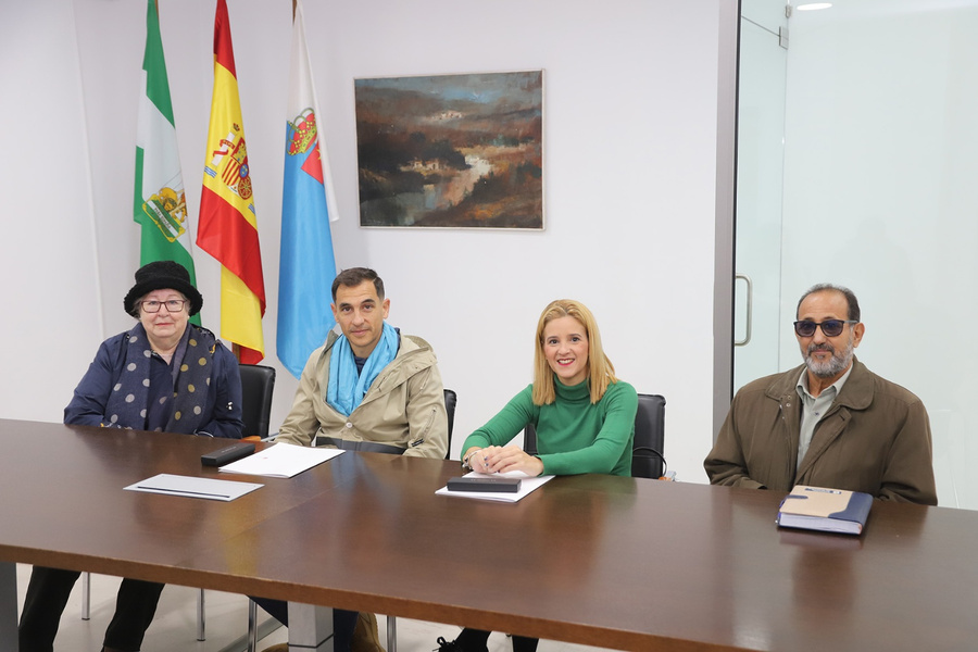 La Rinconada recibe al delegado del Frente Polisario en Andalucía para reforzar su compromiso con el pueblo saharaui