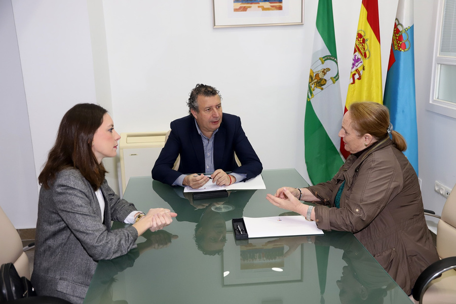 El Ayuntamiento renueva su compromiso con Afadi