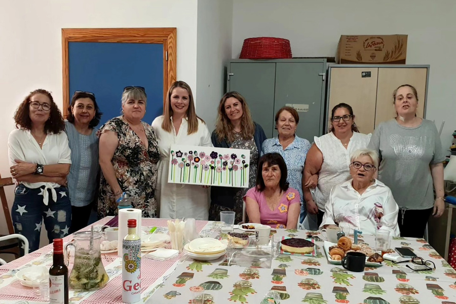 La Asociación Mujeres Progresistas 2000 celebran una tarde de convivencia