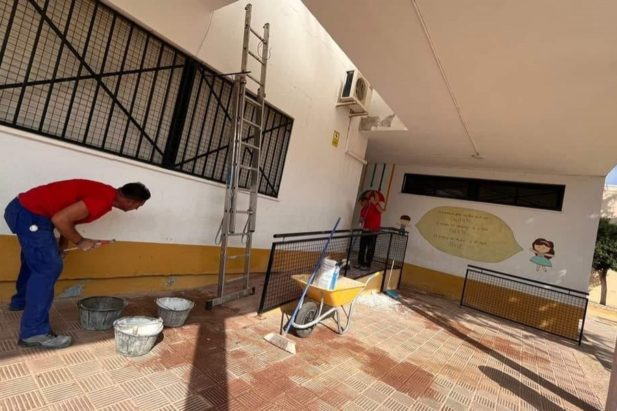 Avanzan las obras para la puesta a punto de los centros educativos