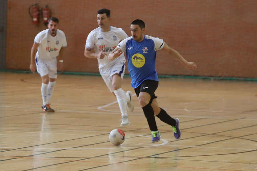 Cara y cruz para el fútbol sala local
