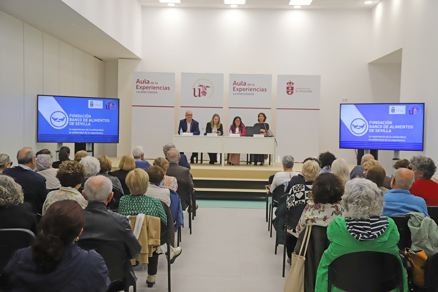 91 personan inician curso en el Aula de la Experiencia de La Rinconada