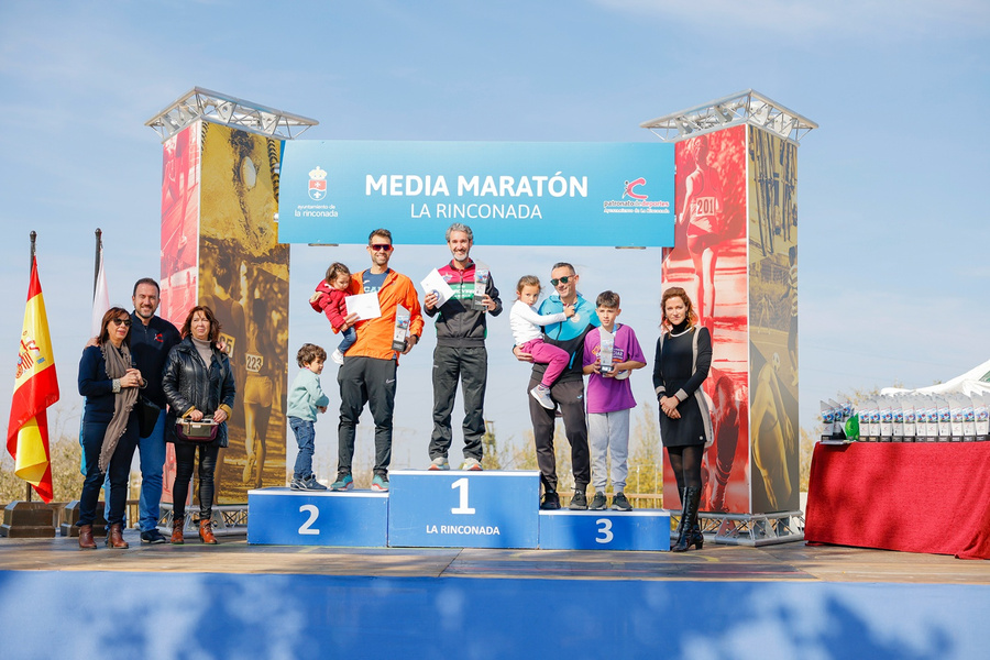 La V Media Maratón Entreparques de La Rinconada pone al municipio en el mapa nacional del atletismo