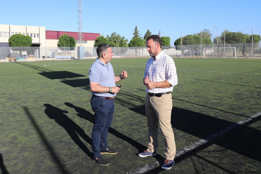 Sustitución del césped y construcción de gradas en el Nuevo Ramos Yerga