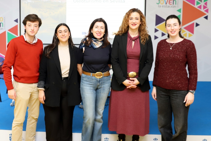 La Rinconada acoge una jornada de sensibilización para el impulso del oleoturismo en la provincia
