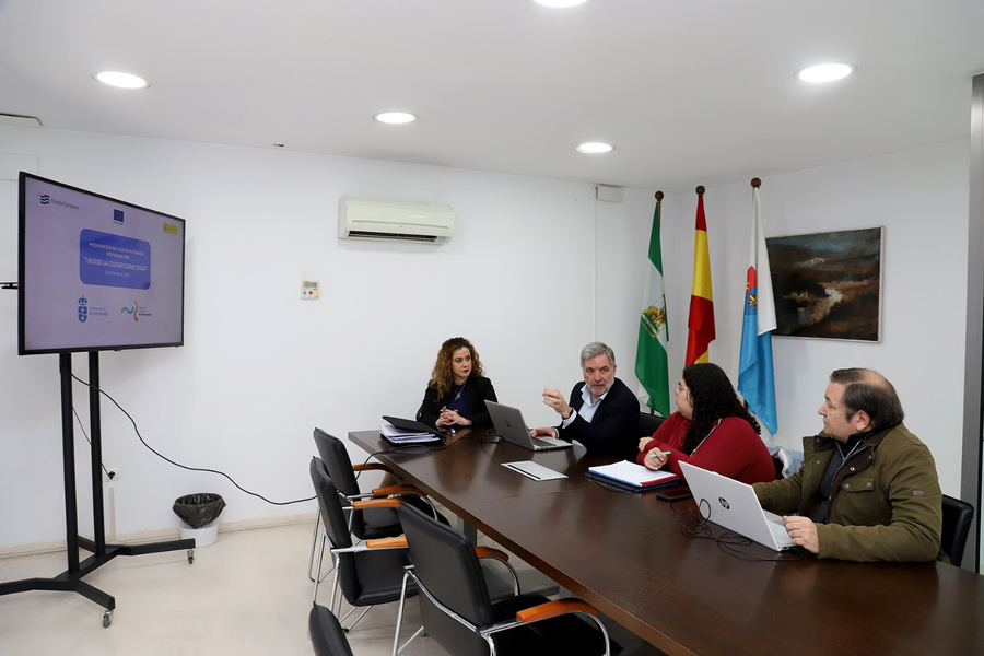Nueva ronda de contactos con los portavoces municipales para Ciudad Conectada