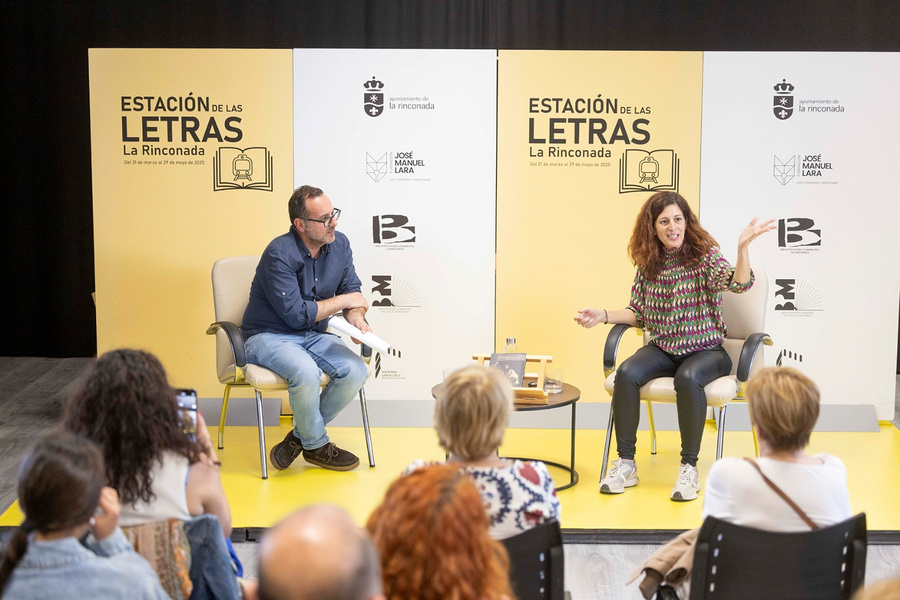 Silvia Garzón presenta su libro ‘Danzando con maestros. Cuaderno de viaje de una actriz de Atalaya’