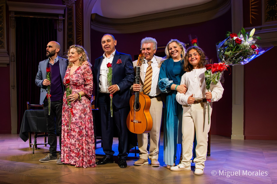 El Ciclo de Conciertos Manuel de Falla y la Peña Flamenca Duende rinden homenaje a Antonio Carrión en sus cincuenta años de trayectoria