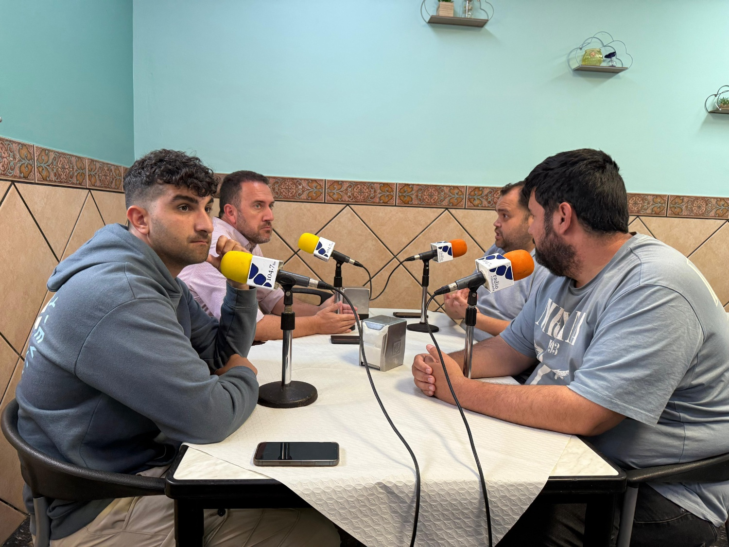 “La única ventaja que existe en el derbi es que al San José le vale el empate”