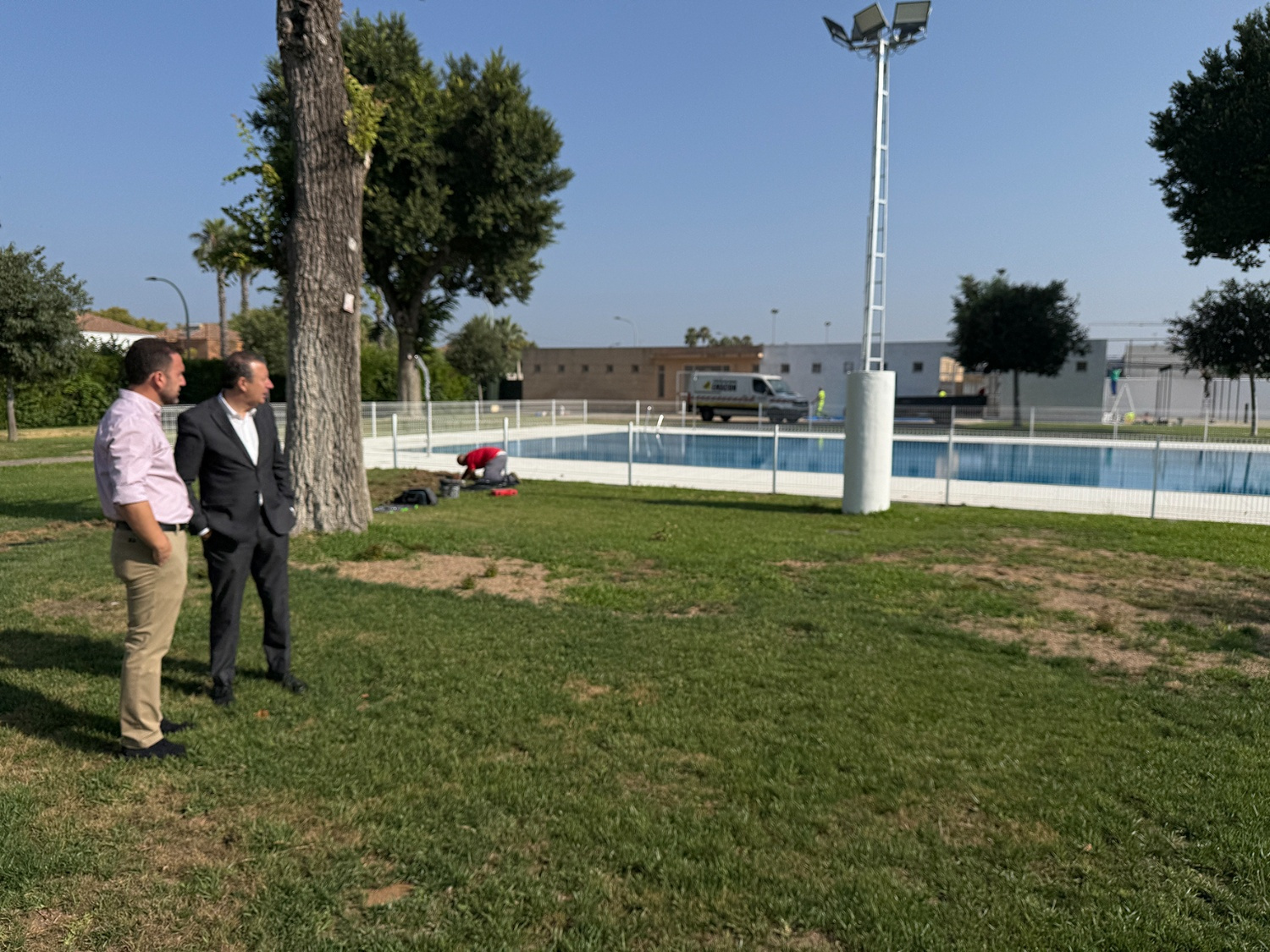 Las piscinas se modernizan para el comienzo de la temporada de verano