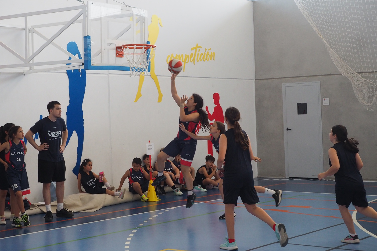 200 niños en el III Interescolar de Baloncesto