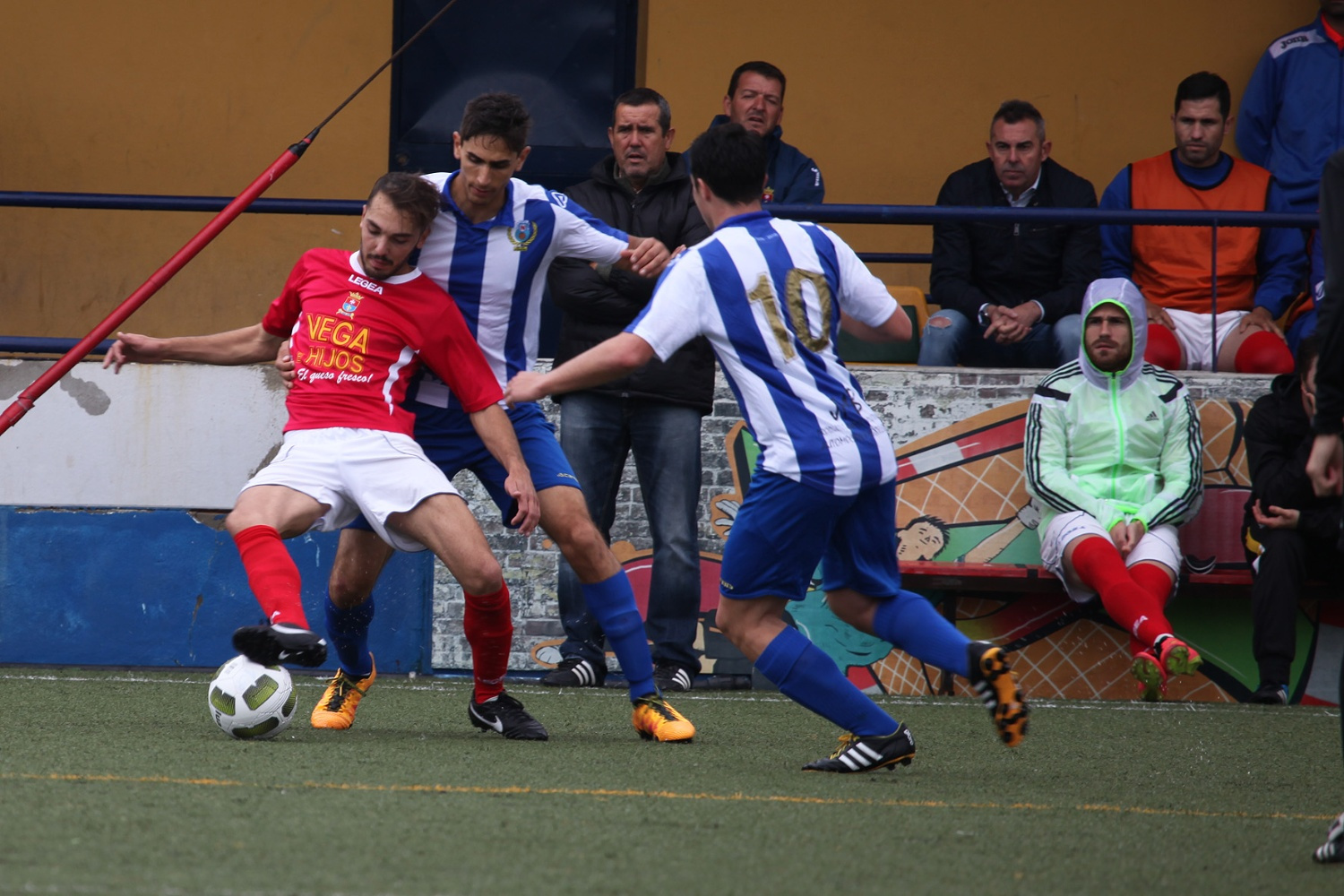 Las plantillas para la 25-26 toman forma