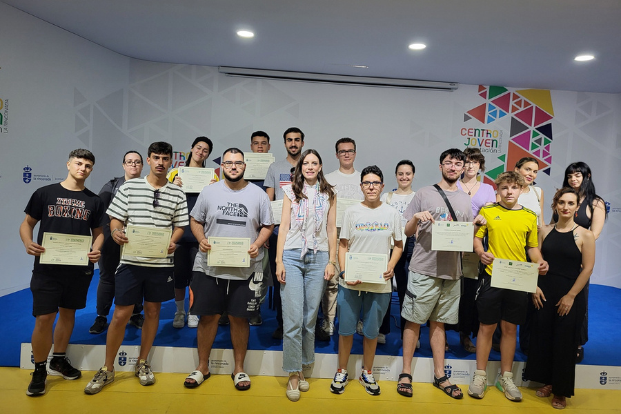 Más de medio centenar de jóvenes finalizan talleres del Aula Joven