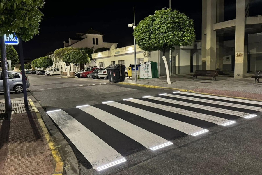 Renovación de pasos de peatones y señalética horizontal de La Rinconada