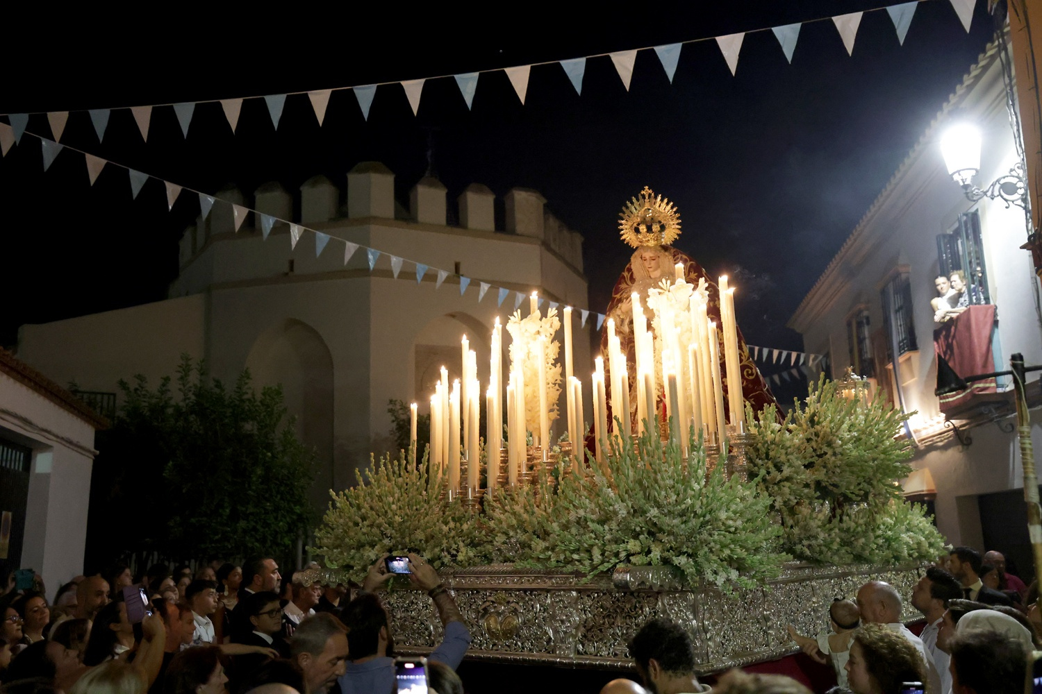 Fiestas Mayores y la hermandad de los Dolores trabajan ya en la festividad de la Patrona