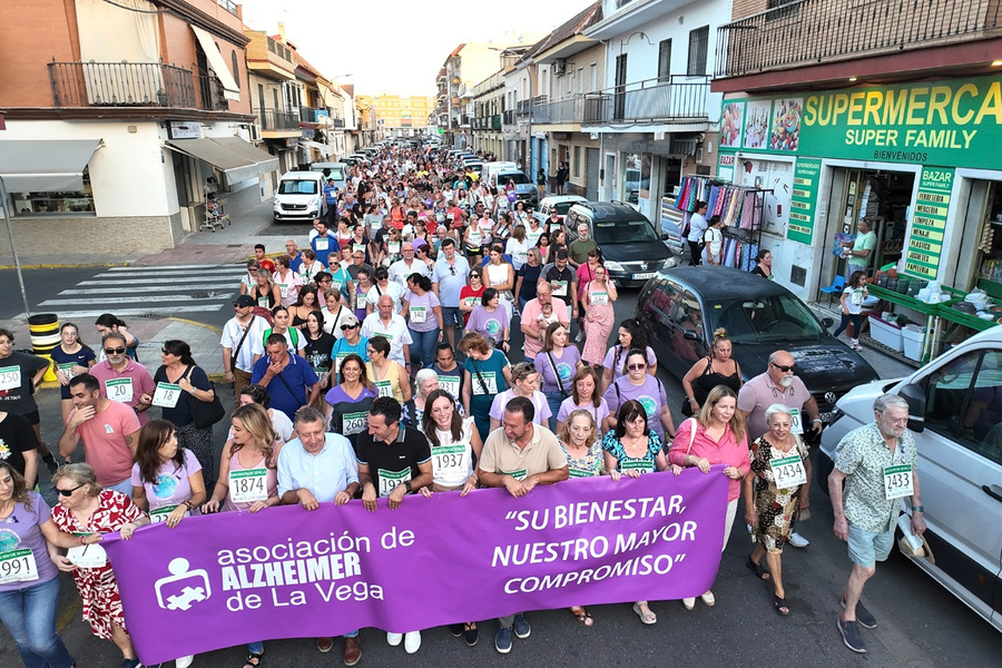 Apoyo vecinal e institucional a la VIII Marcha por la Memoria, La Rinconada con el Alzheimer