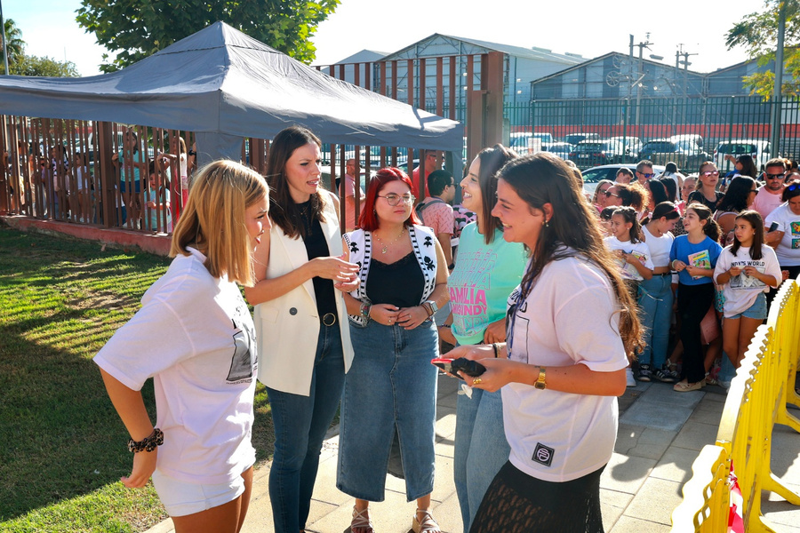 El Mundo de Indy reúne a 500 jóvenes fans en la Hacienda Santa Cruz