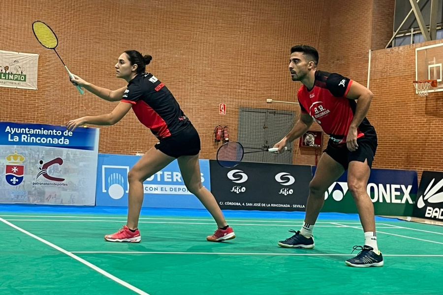 3-4: Lucha con honores, pero se mete en un lío