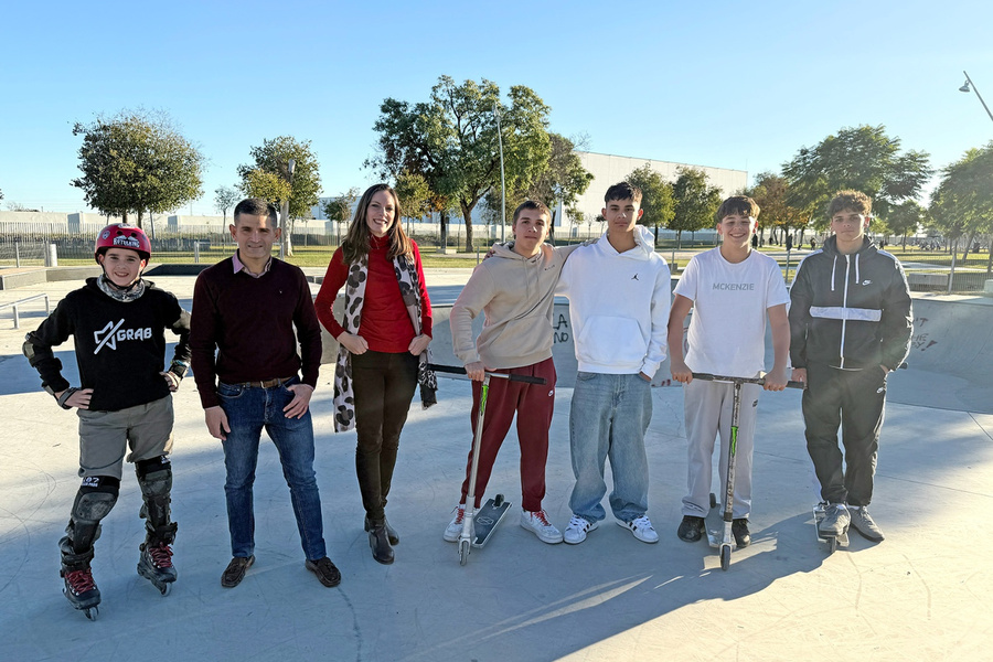 El Skate Park del parque La Jira renueva el mobiliario a petición de los usuarios