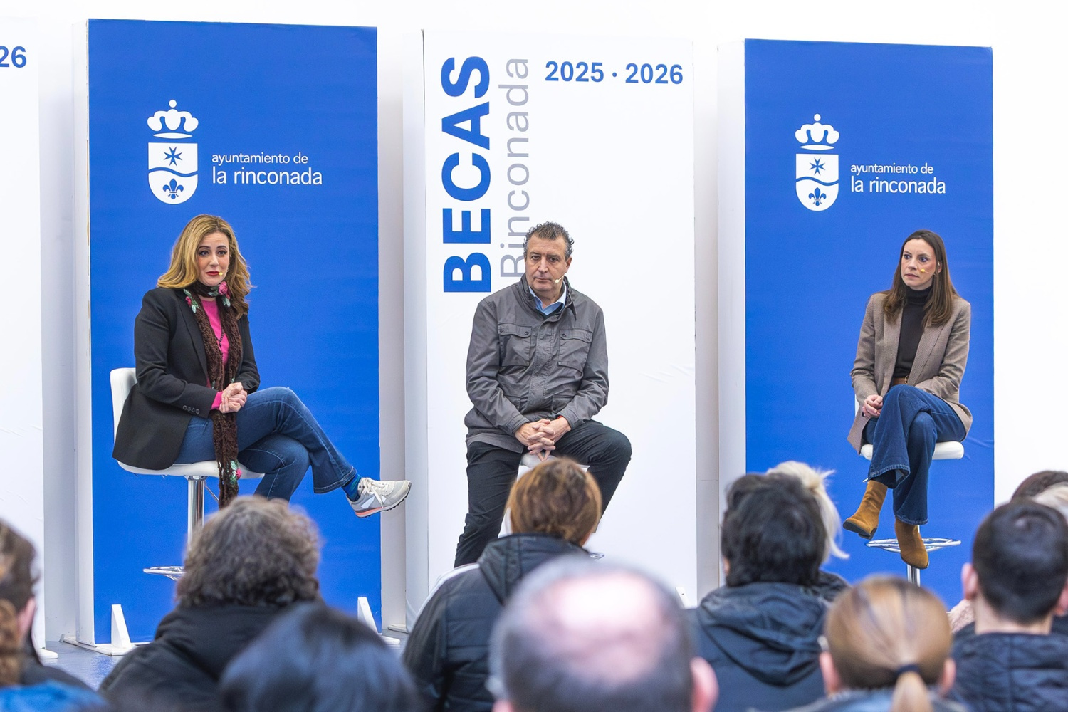 El Ayuntamiento entrega 300 becas para estudiantes Bachillerato y Ciclos Formativos