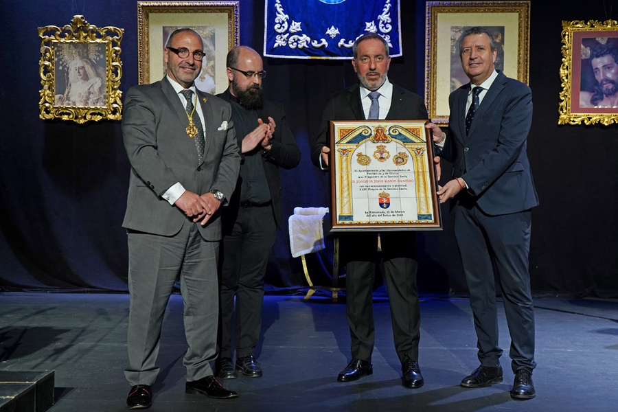 “Prepárate Rinconada y prepara a mis hermanos”, eje del 43º Pregón de la Semana Santa ofrecido por Joaquín Jesús Olmedo