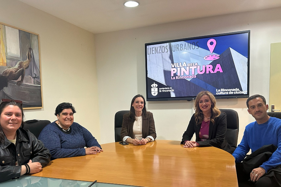 Una mesa de expertos para sentar las bases de los lienzos urbanos en La Rinconada