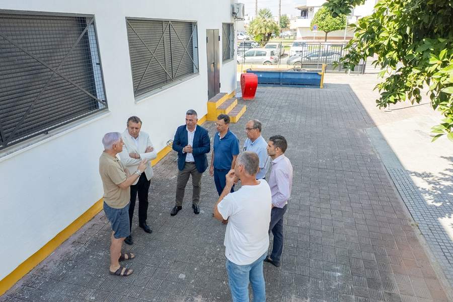 Más de un millón de euros para una amplia batería de obras en los centros escolares durante el verano