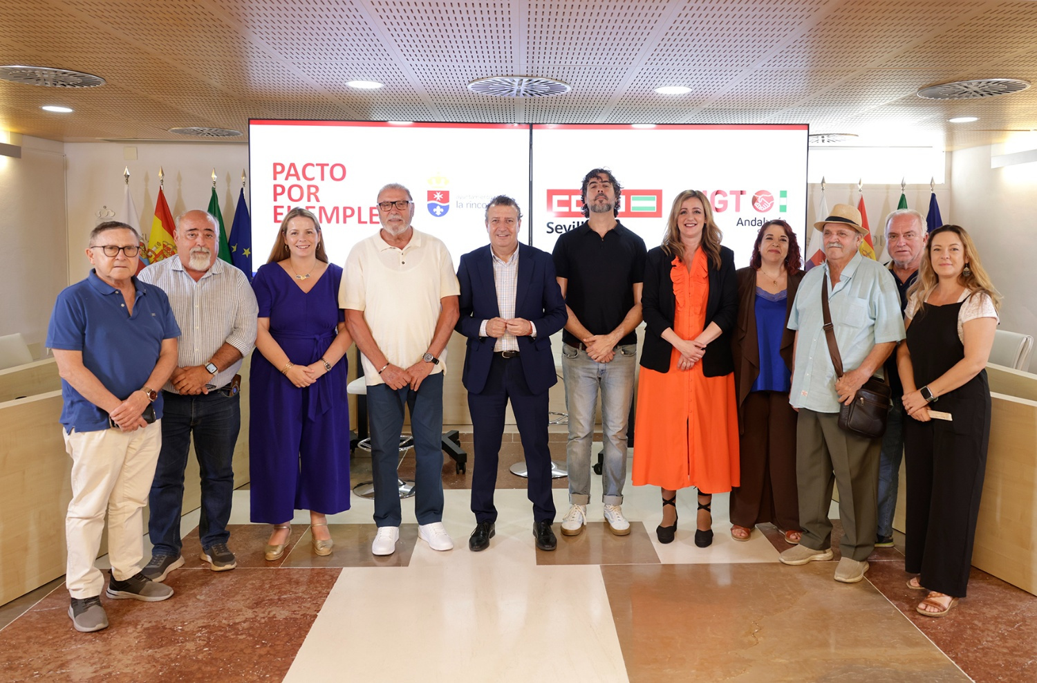 El convenio con CC.OO. y UGT suma una mesa de trabajo centrada en la ampliación de Aerópolis