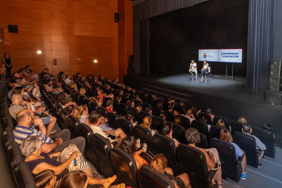 El Ayuntamiento entrega 270 becas de Segundo Ciclo de Infantil